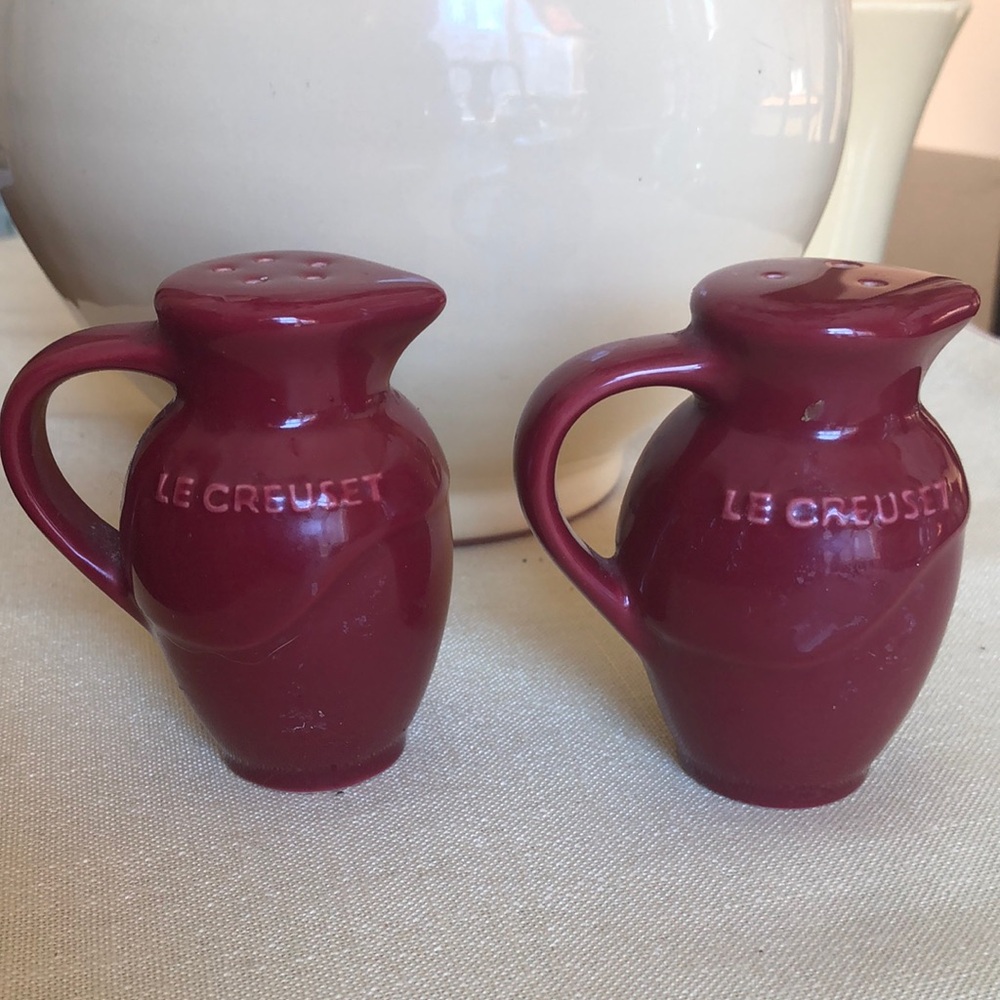 Le Creuset Burgundy Salt and Pepper Shakers